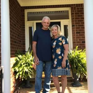 Meet your Posher, Dana